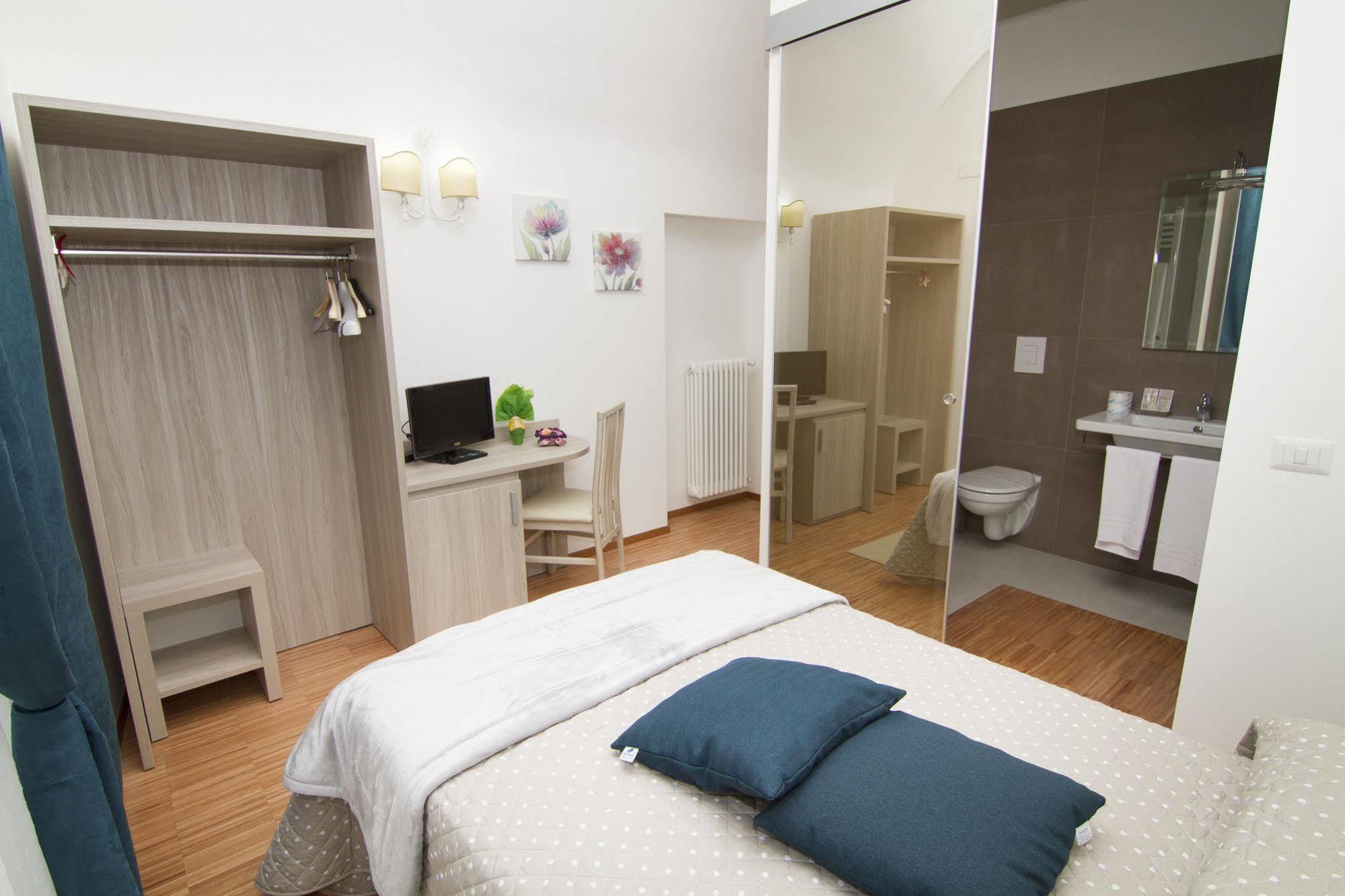 Al Bastione Relais Suite & Rooms Gravina in Puglia Exterior foto