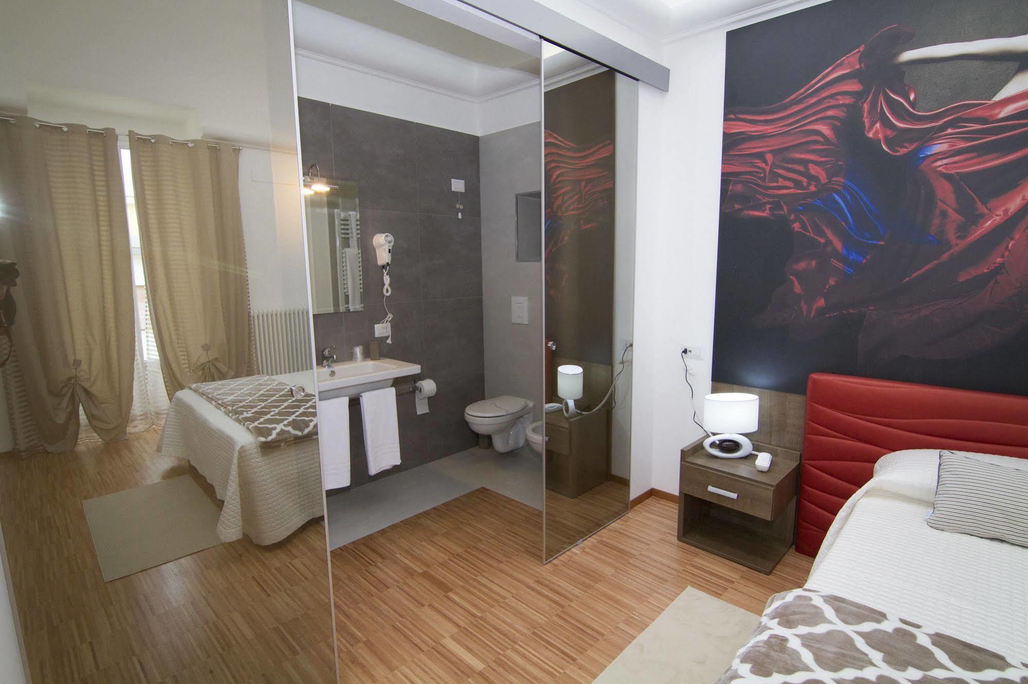 Al Bastione Relais Suite & Rooms Gravina in Puglia Exterior foto